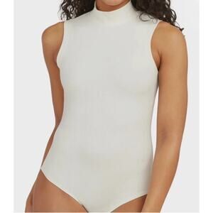 SPANX Sleeveless Bodysuit Smoother Ribbed Mock Neck Parchment Ivory Sz Large NEW